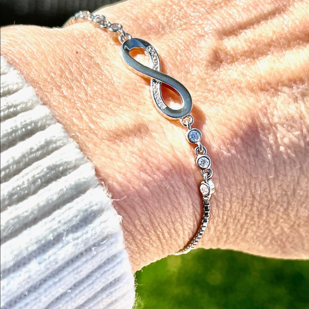 ❤️SOLD OUT❤️ Sterling silver bracelet